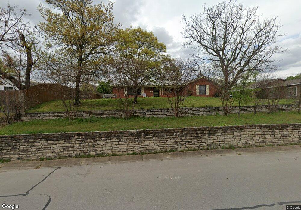 405 Live Oak Ln, Weatherford, TX 76086 - photo 1