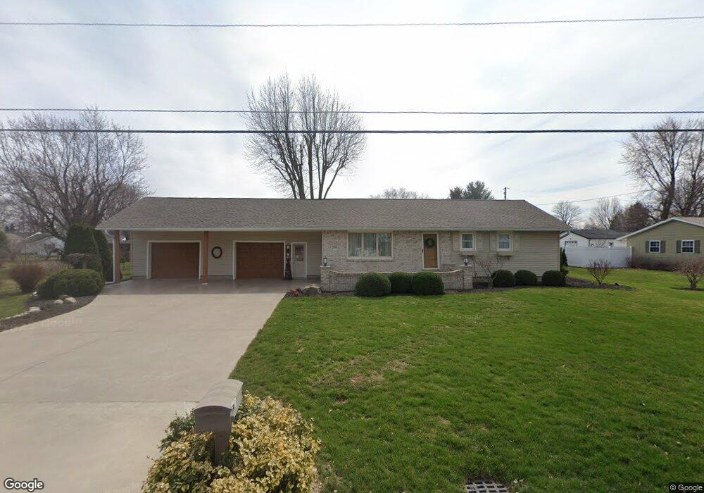 308 Taylor St, Columbus Grove, OH 45830 - photo 1