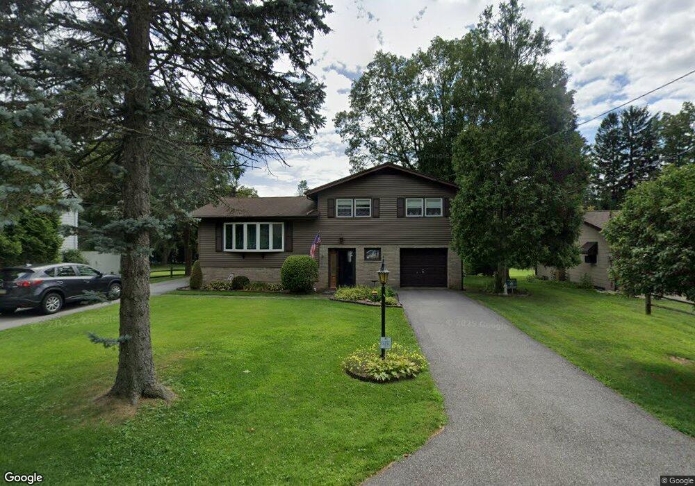 31 S Hollywood Blvd, Hazleton, PA 18202 - photo 1