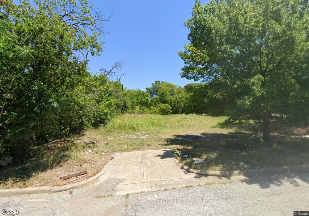 3454 Lebow St, Fort Worth, TX 76106 - photo 1