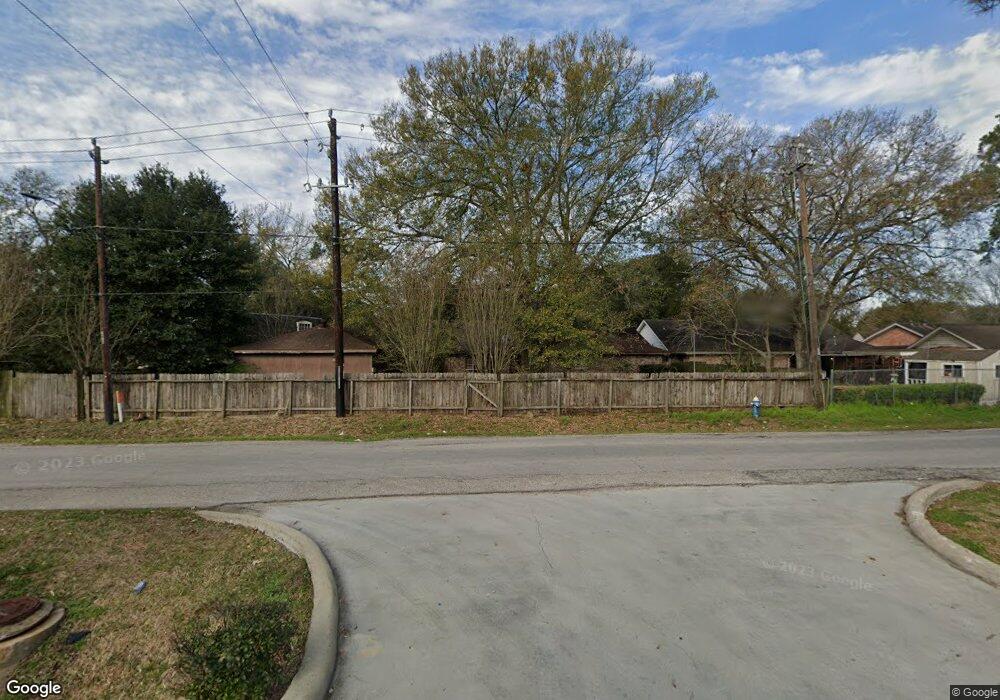 4115 Littleberry Rd, Houston, TX 77088 - photo 1
