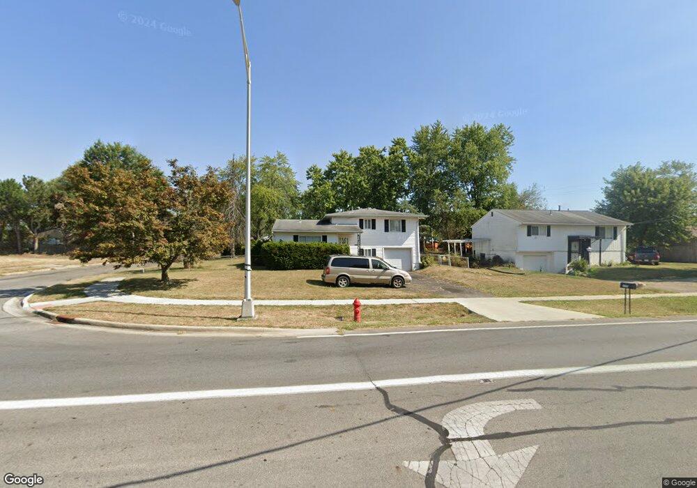 3128 Noe Bixby Rd, Columbus, OH 43232 - photo 1