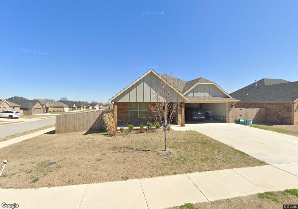 890 Arden St, Tontitown, AR 72762 - photo 1