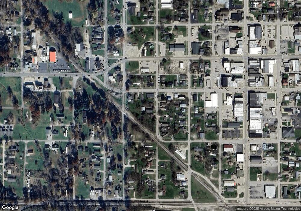 24 3rd St SW, Linton, IN 47441 - photo 1