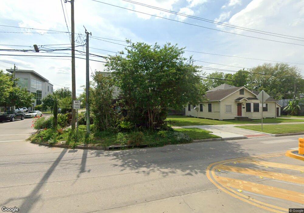 1301 Studewood St, Houston, TX 77008 - photo 1