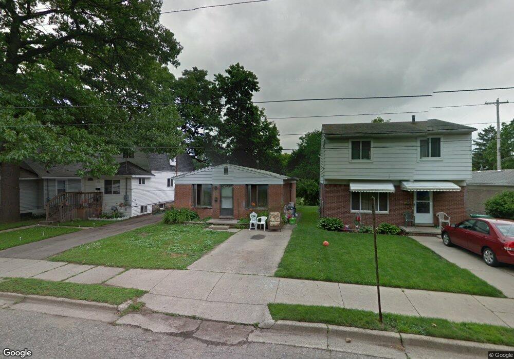 1137 Lathrop St, Lansing, MI 48912 - photo 1