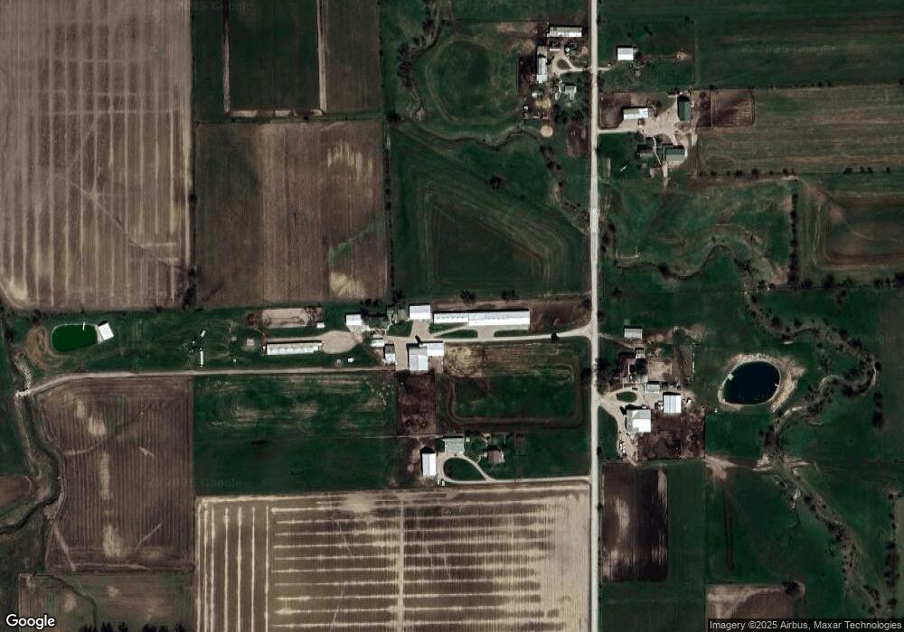 5520 S 525 E, Berne, IN 46711 - photo 1