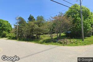24 Crocketts Beach Rd, Owls Head, ME 04854