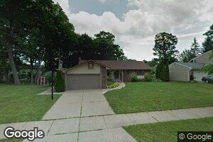 1936 Vassar Dr, Lansing, MI 48912