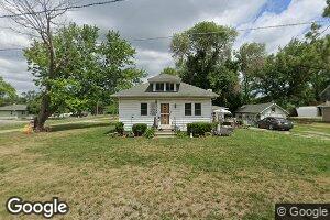 110 Grove St, Crescent, IA 51526
