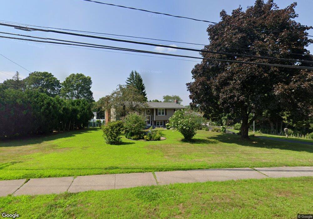 521 Elm St, Rocky Hill, CT 06067 - photo 1