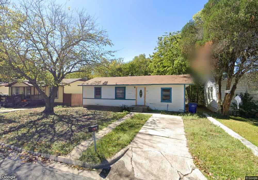 810 Little St, Copperas Cove, TX 76522 - photo 1