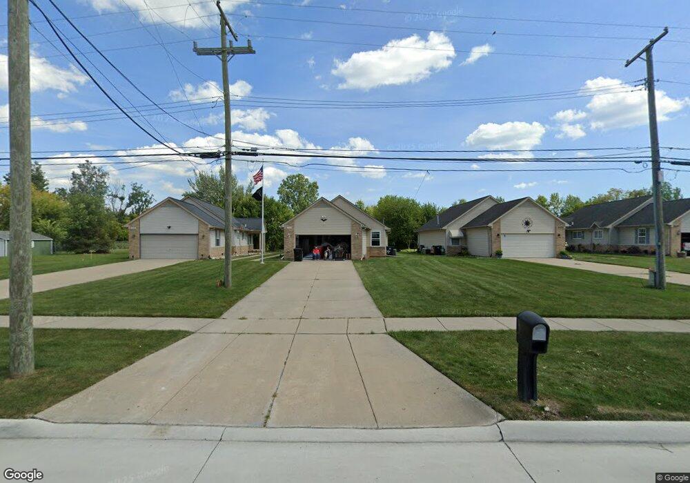 30300 Garfield St, Roseville, MI 48066 - photo 1