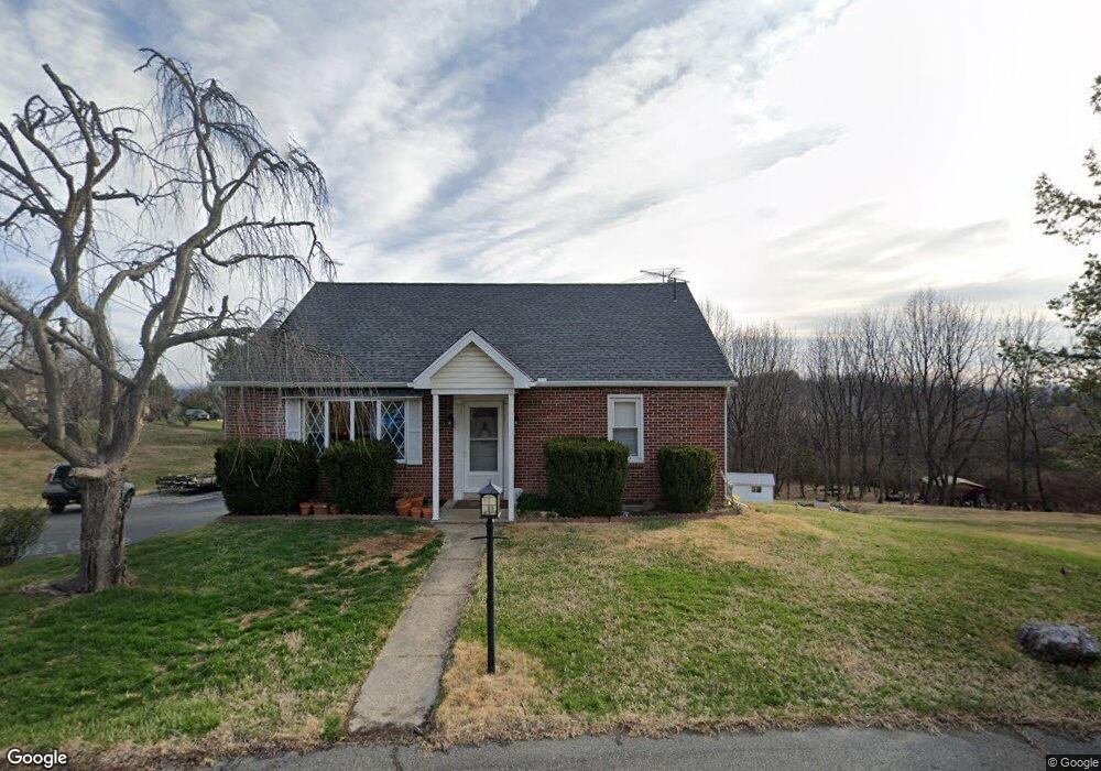 529 Hain Rd, Reading, PA 19608 - photo 1