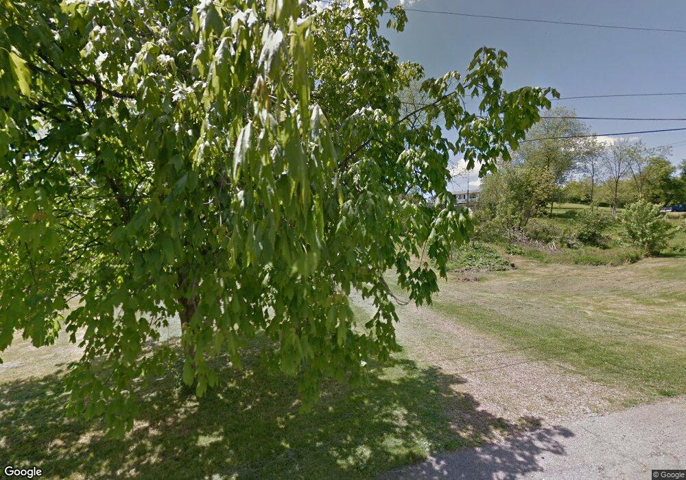 7 Pine St, Eighty Four, PA 15330 - photo 1