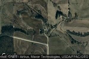 16074 Fox Rd, Wadena, IA 52169