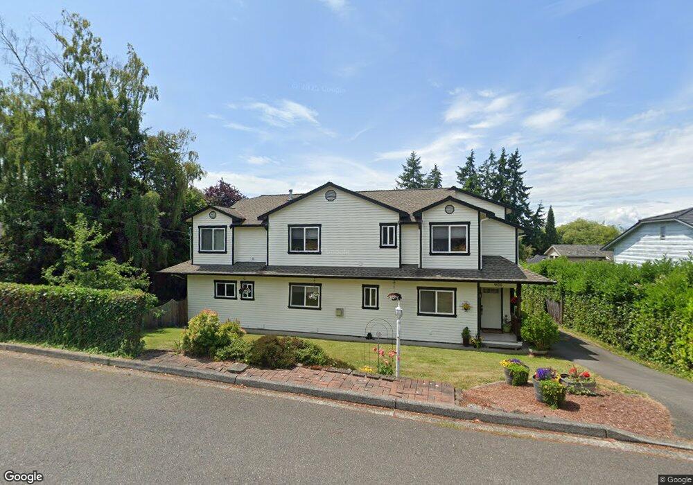 906 7th Ave S, Edmonds, WA 98020 - photo 1