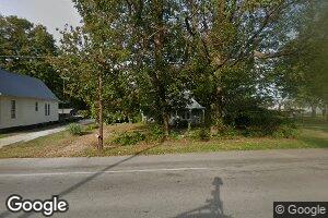 820 Main St, Grandview, IN 47615