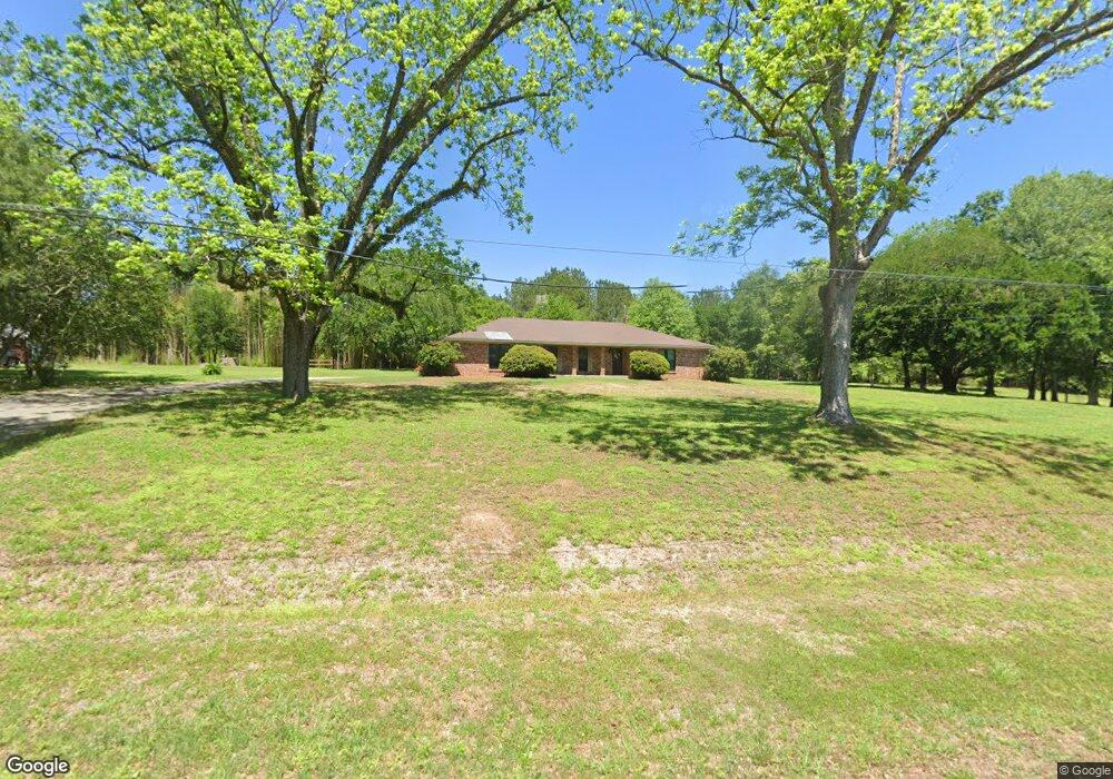 83 Blackledge Cir, Laurel, MS 39443 - photo 1