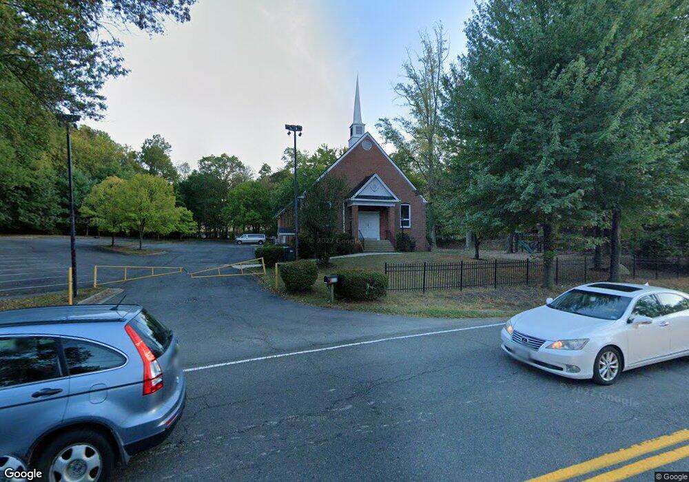 6901 Haycock Rd, Falls Church, VA 22043 - photo 1