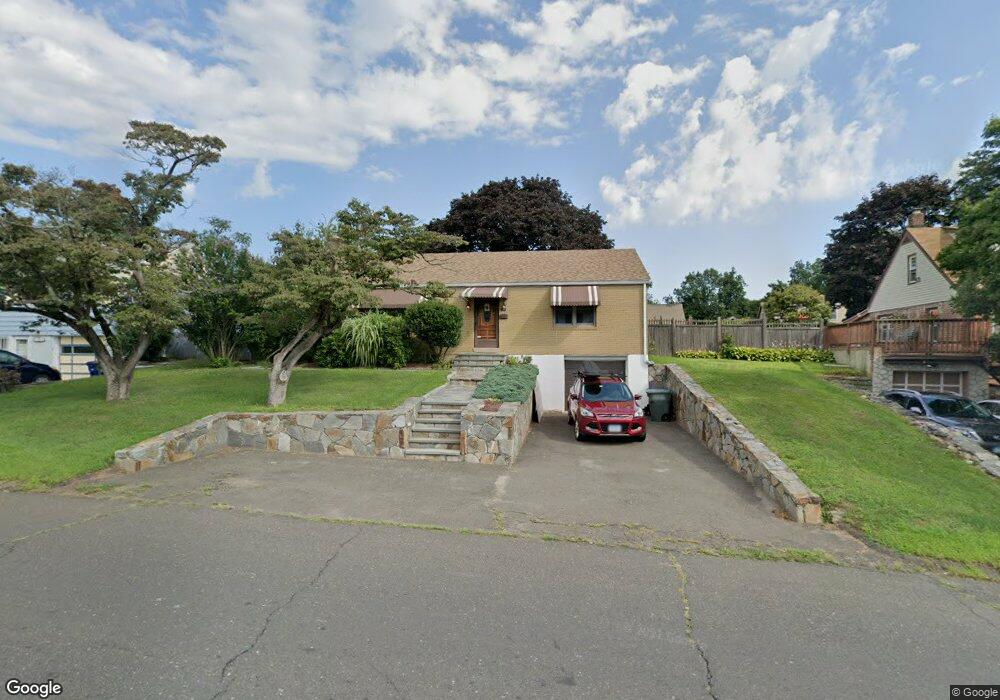 3270 Old Town Rd, Bridgeport, CT 06606 - photo 1