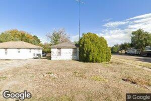 207 S 2nd St, Leoti, KS 67861