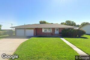 400 Sanders Ave, Hildreth, NE 68947