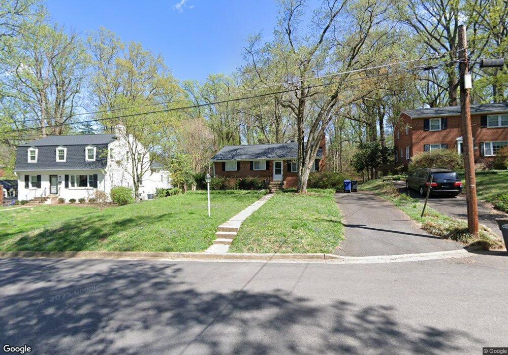 3811 Foxwood Nook, Falls Church, VA 22041 - photo 1