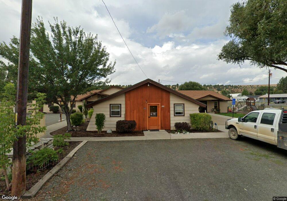 222 N McHaley St, Prairie City, OR 97869 - photo 1