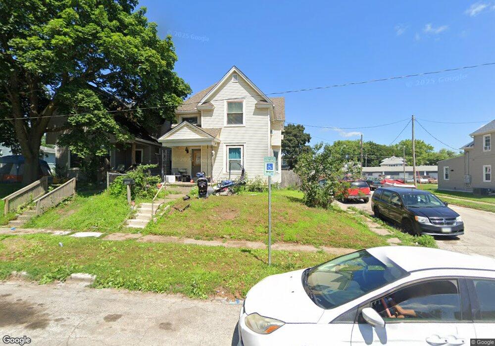 1942 Dixwell St, Davenport, IA 52802 - photo 1
