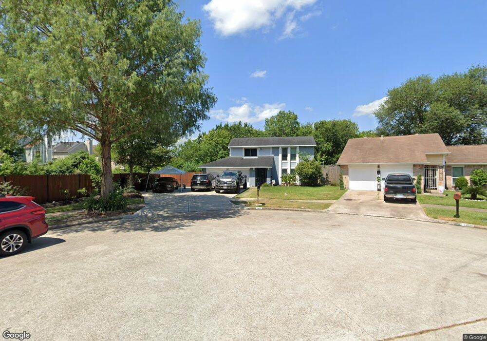 9303 Kingsvalley St, Houston, TX 77075 - photo 1