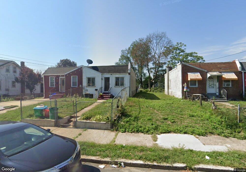 563 N 32nd St, Camden, NJ 08105 - photo 1