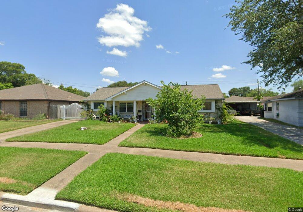 11703 Kirkhollow Dr, Houston, TX 77089 - photo 1