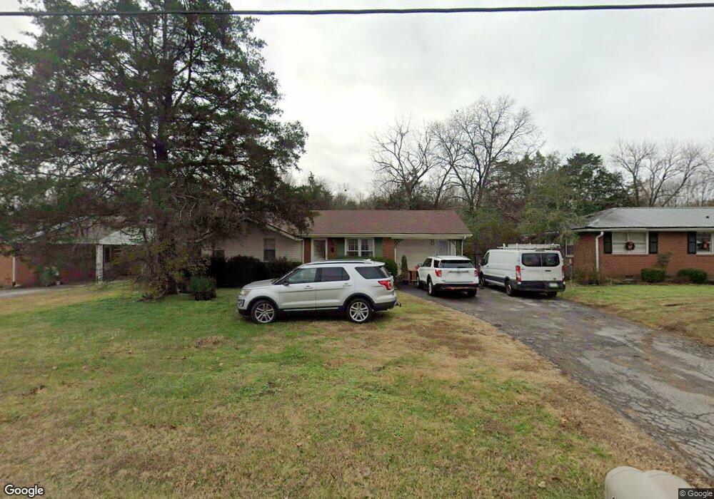 206 Ligon Dr, Lebanon, TN 37087 - photo 1