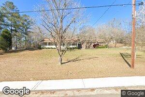107 Dawn St, Mc Intyre, GA 31054