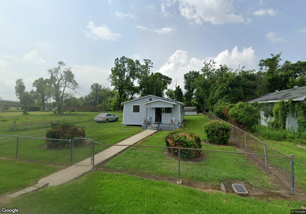 1610 Railroad Ave, Lake Charles, LA 70601 - photo 1