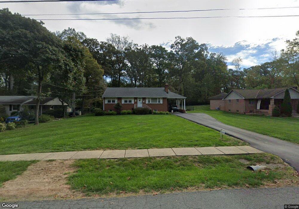 3517 Kirkwood Dr, Fairfax, VA 22031 - photo 1