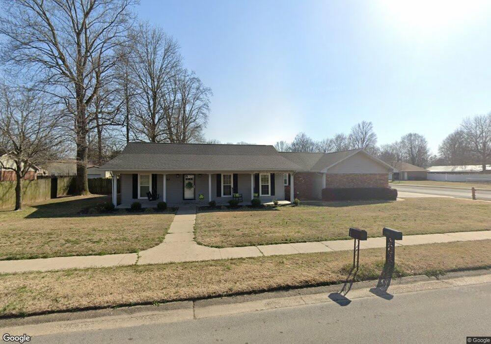 490 Saint Peter Dr, New Madrid, MO 63869 - photo 1
