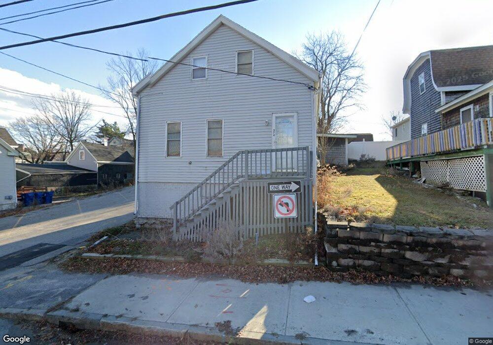 372 Park Ave unit 2, Portland, ME 04102 - photo 1