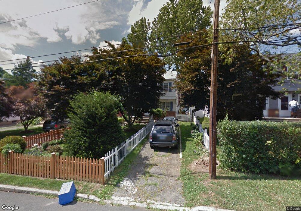 46 Truman St unit 2, Norwalk, CT 06854 - photo 1