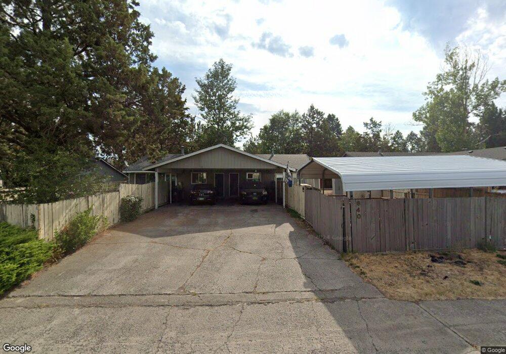 634 SE 5th St, Bend, OR 97702 - photo 1