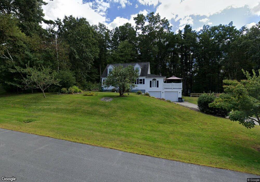 8 Falcon Rd, Pelham, NH 03076 - photo 1