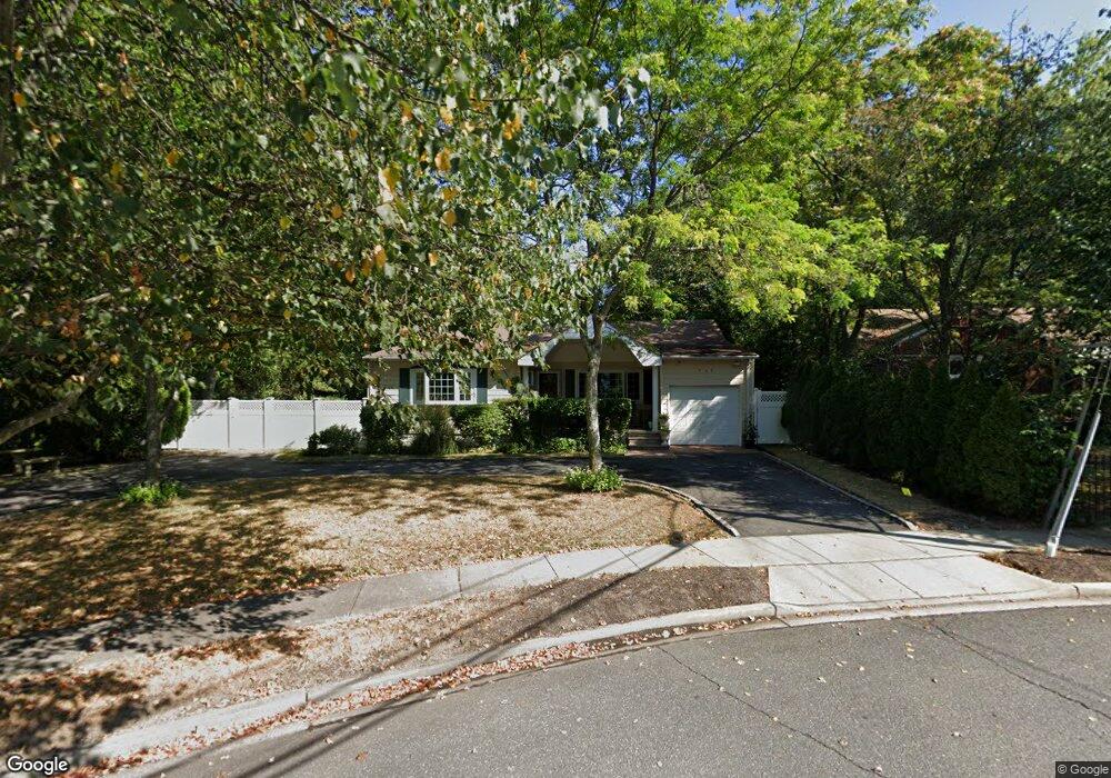 711 Janos Ln, West Hempstead, NY 11552 - photo 1