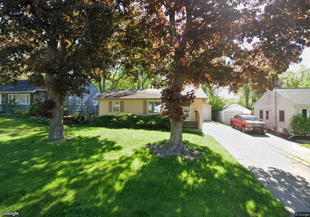 1517 62nd St, Des Moines, IA 50311 - photo 1