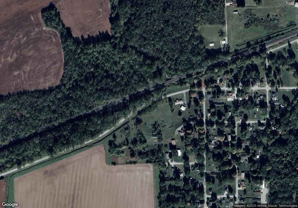 389 W Mckeever St, Andrews, IN 46702 - photo 1