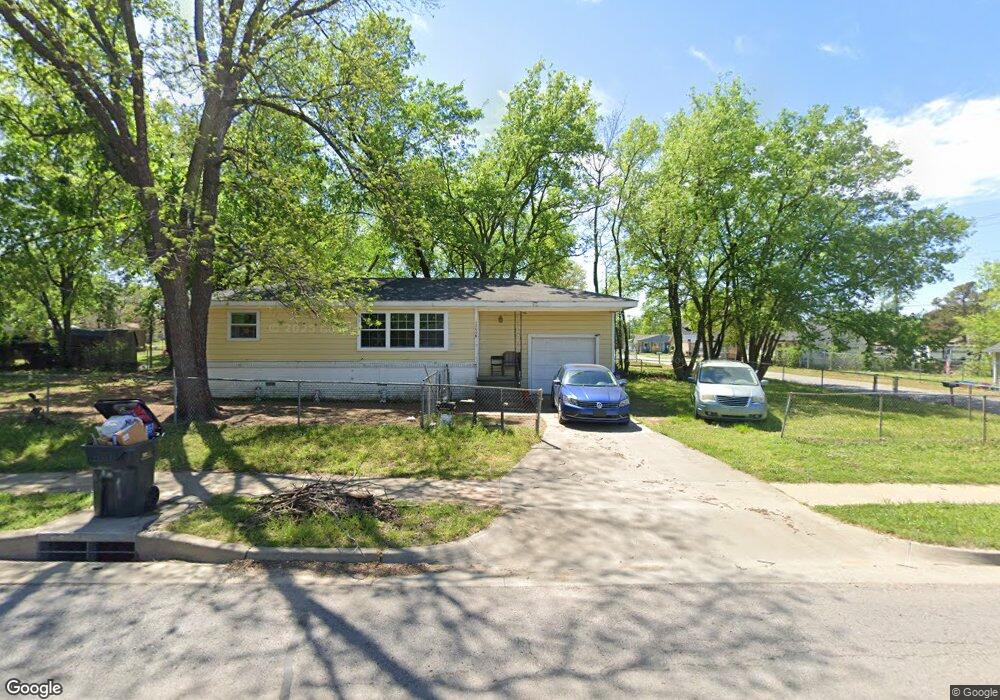 1200 E Cobb Ave, Sapulpa, OK 74066 - photo 1