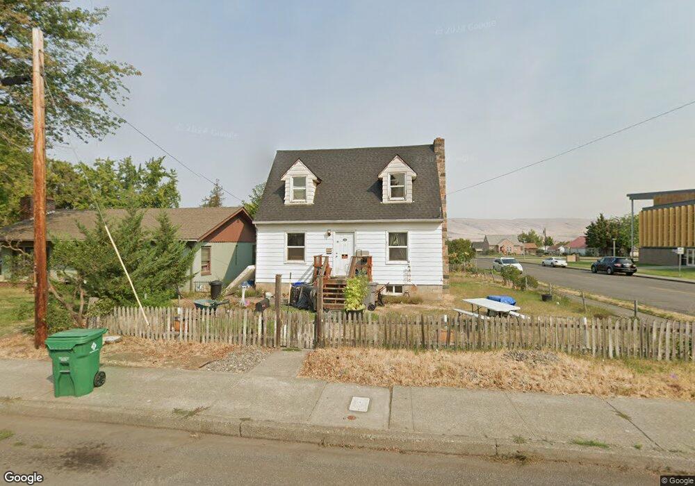 1025 E 13th St, the Dalles, OR 97058 - photo 1