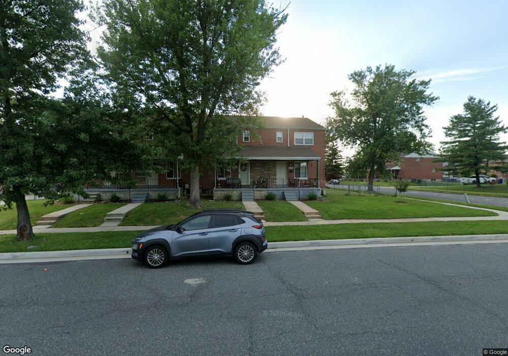 906 Middleborough Rd, Essex, MD 21221 - photo 1