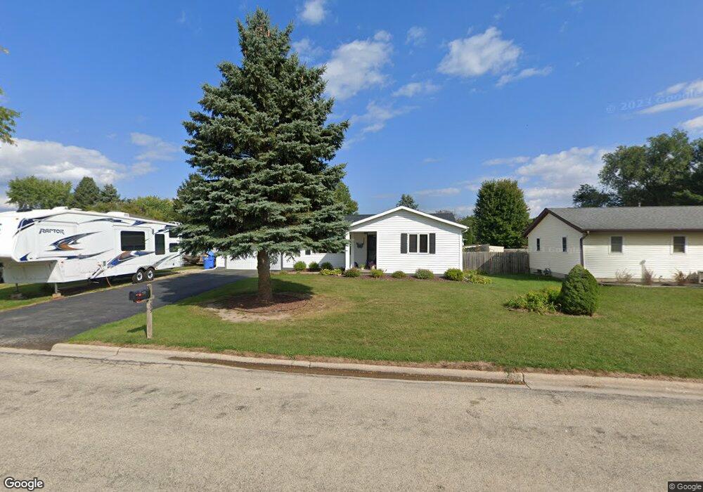 209 N Kerch St, Brooklyn, WI 53521 - photo 1