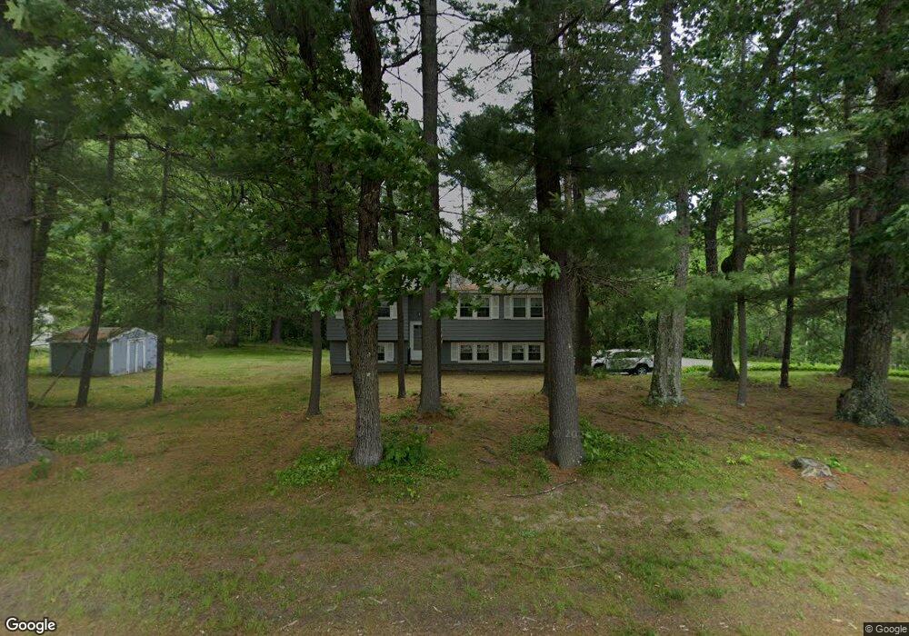 96 Chase Rd, Londonderry, NH 03053 - photo 1